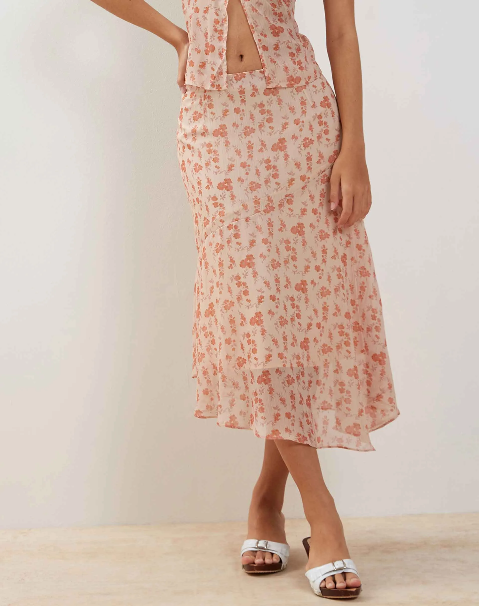 Rans Waterfall Hem Chiffon Midi Skirt in Peach Cherry Blossom